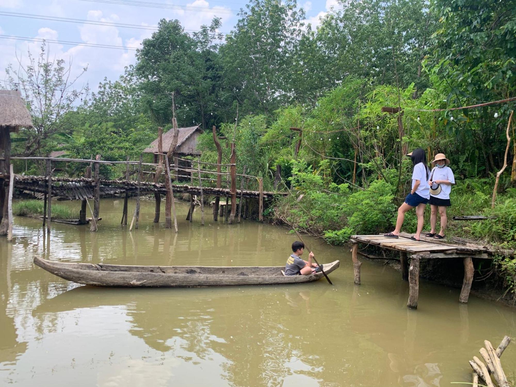 Villa Hoàng Ánh - Kon Xom Luh Kon Tum Esterno foto