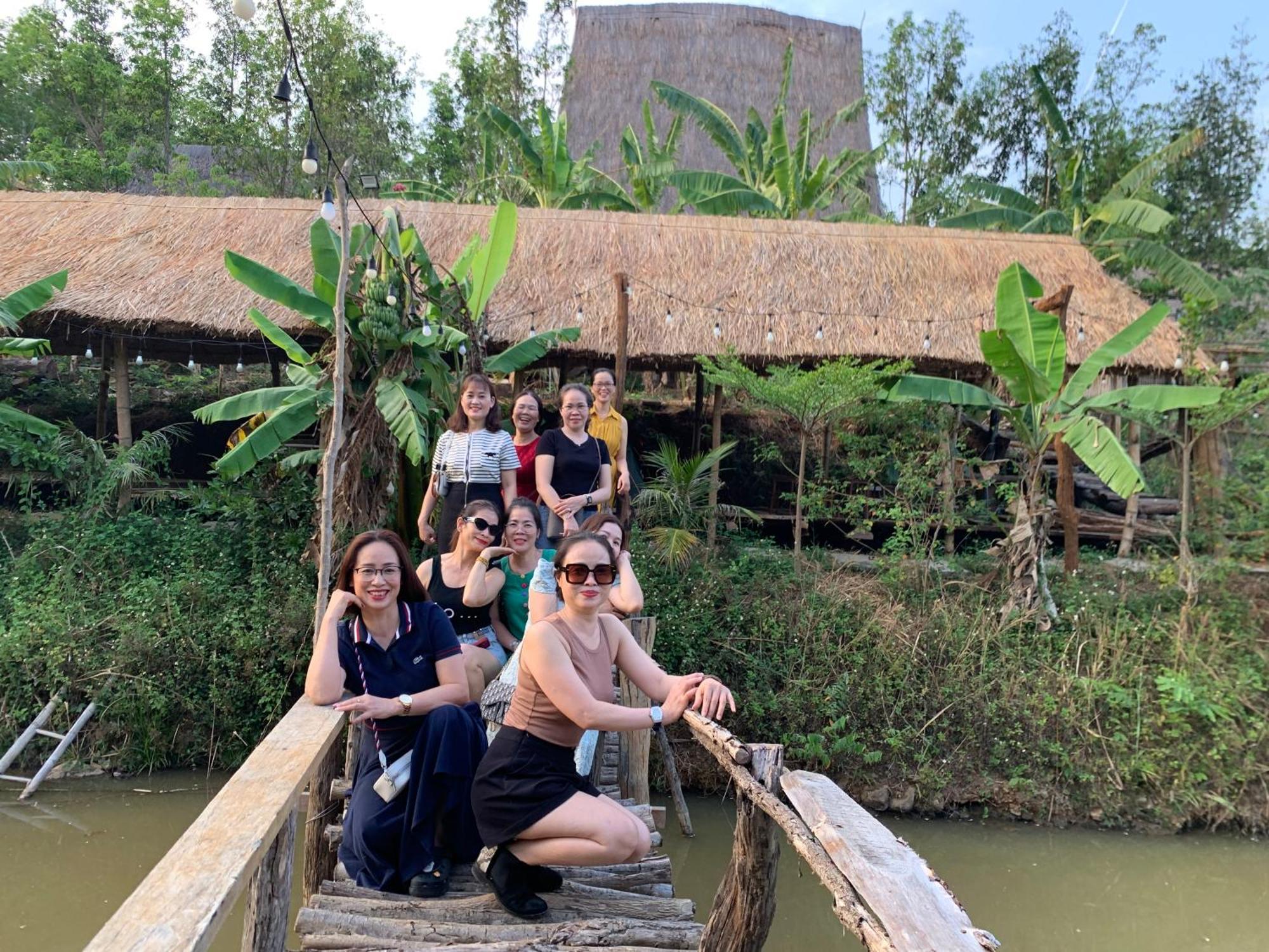 Villa Hoàng Ánh - Kon Xom Luh Kon Tum Esterno foto
