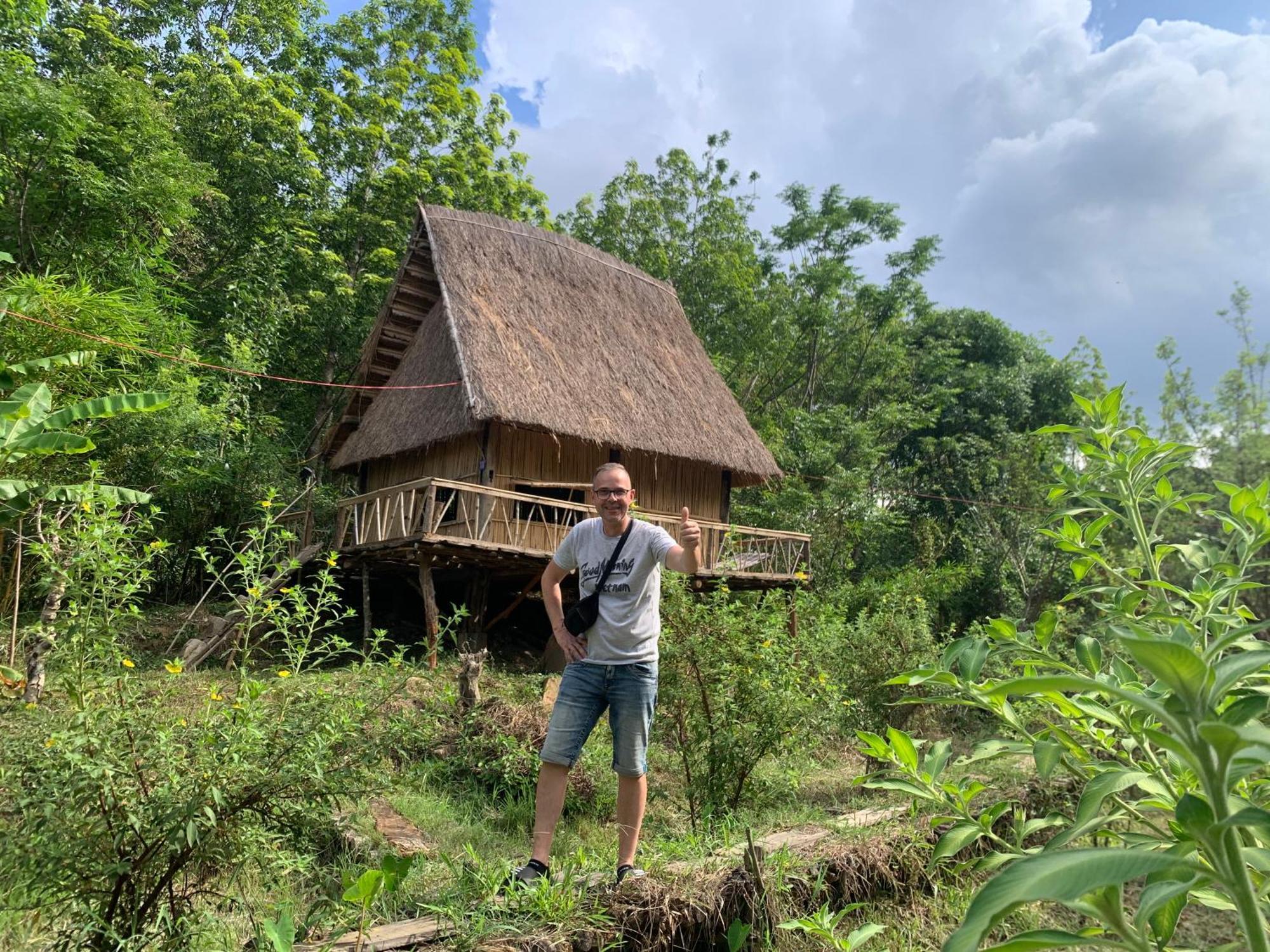 Villa Hoàng Ánh - Kon Xom Luh Kon Tum Esterno foto